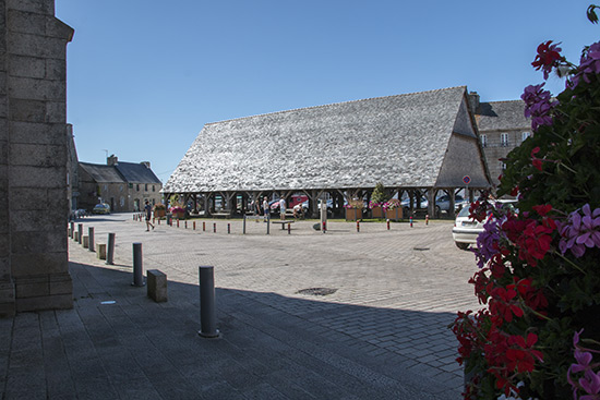 Mittelalterliche Markthalle in Plouesgat